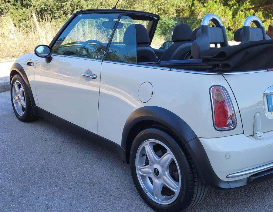 MINI COOPER CABRIO